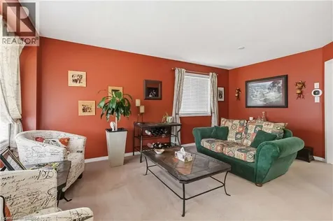 156 Osborn Avenue Brantford ON N3T 6S7
