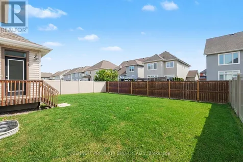 599 Rockrose Way Ottawa ON K1T 3T8