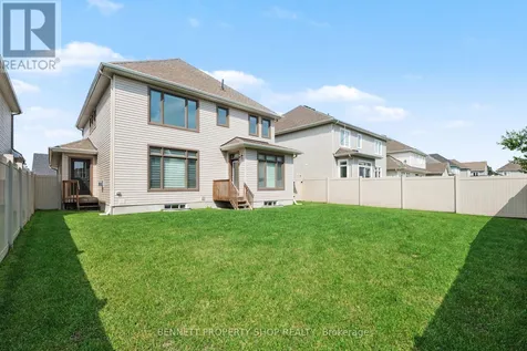 599 Rockrose Way Ottawa ON K1T 3T8