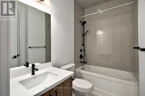 5-11 Bay Street East Blue Mountains ON N0H 2P0