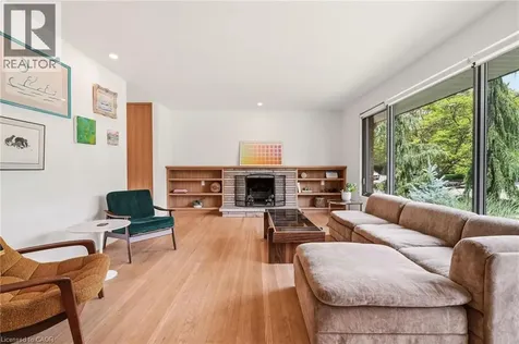 332 Newbold Court Burlington ON L7R 2Y6