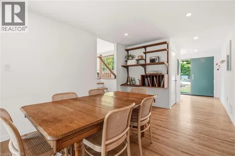 332 Newbold Court Burlington ON L7R 2Y6