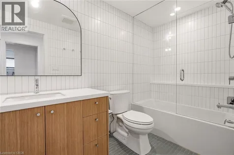 332 Newbold Court Burlington ON L7R 2Y6