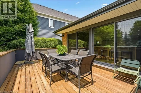 332 Newbold Court Burlington ON L7R 2Y6