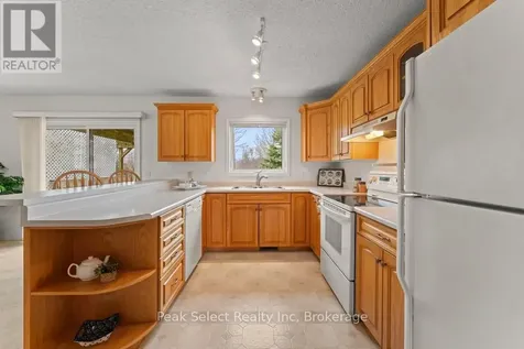 30 Ann Street St. Marys ON N4X 1C8
