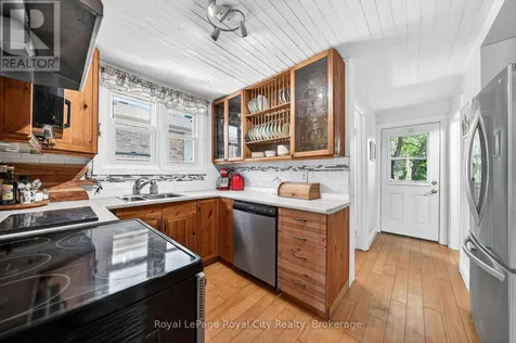 157 Grange Street Guelph (st. George's) ON N1E 2V7