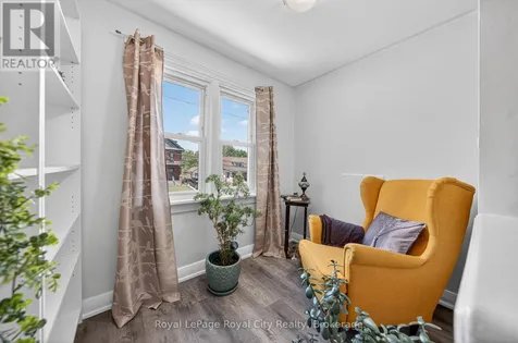 157 Grange Street Guelph (st. George's) ON N1E 2V7