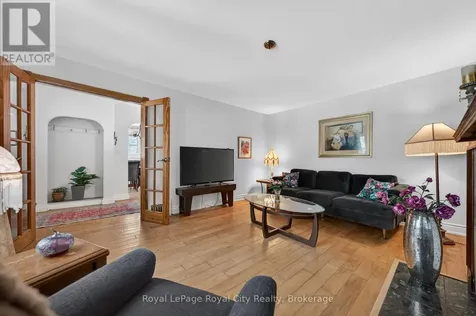 157 Grange Street Guelph (st. George's) ON N1E 2V7