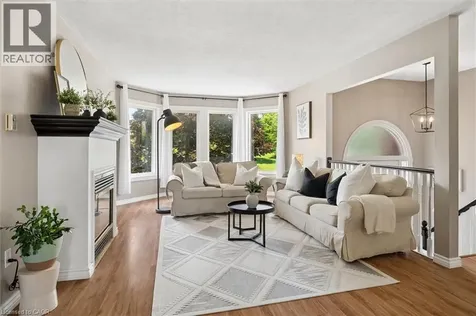 11 Bonniewood Drive Mapleton ON N0G 1P0