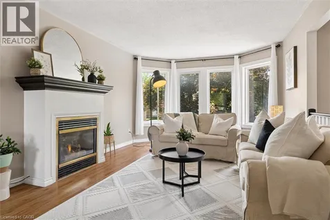 11 Bonniewood Drive Mapleton ON N0G 1P0