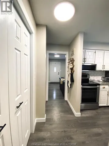 622 Sandra Crescent Wallaceburg ON N8A 2C6
