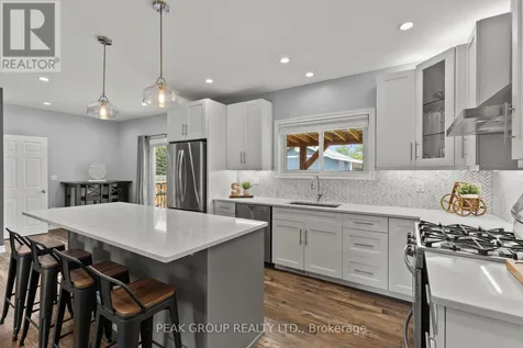 19 Bosnich Avenue Welland (broadway) ON L3C 2W6