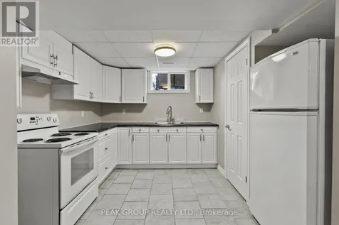 19 Bosnich Avenue Welland (broadway) ON L3C 2W6