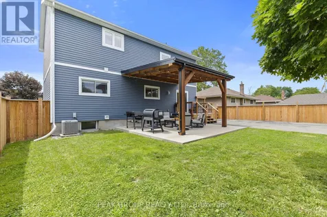 19 Bosnich Avenue Welland (broadway) ON L3C 2W6