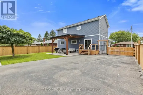 19 Bosnich Avenue Welland (broadway) ON L3C 2W6