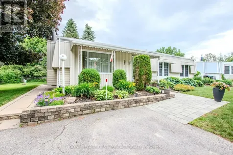 3 Honeysuckle Lane Innisfil ON L9S 1M5