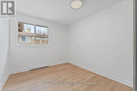 96 Fieldrow Street Ottawa ON K2G 2Y9
