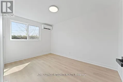 96 Fieldrow Street Ottawa ON K2G 2Y9