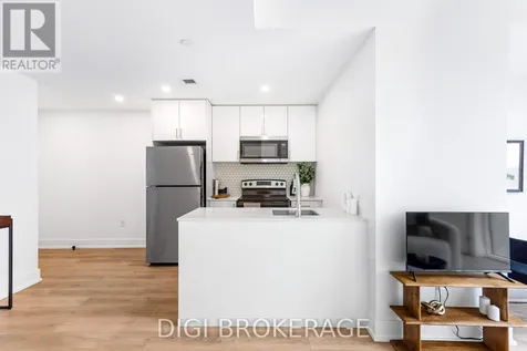 2070 Scott Street Ottawa ON K1Z 0C8