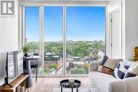 2070 Scott Street Ottawa ON K1Z 0C8