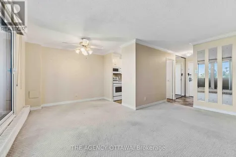 1785 Frobisher Lane Ottawa ON K1G 3T7