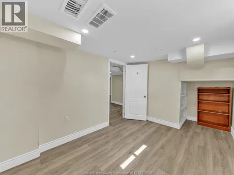 3551 Dominion Boulevard Windsor ON N9E 2P1