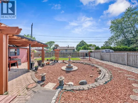 3551 Dominion Boulevard Windsor ON N9E 2P1