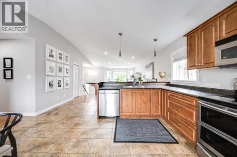 1409 Katella Avenue Windsor ON N8P 1R4