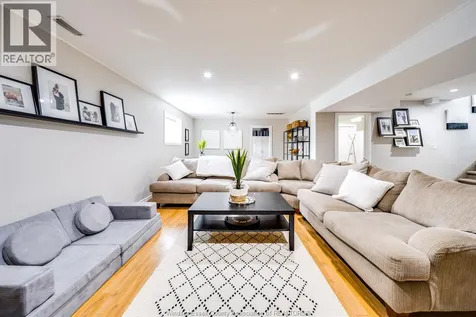 1409 Katella Avenue Windsor ON N8P 1R4