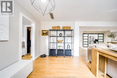 1409 Katella Avenue Windsor ON N8P 1R4