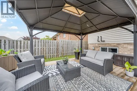 1409 Katella Avenue Windsor ON N8P 1R4