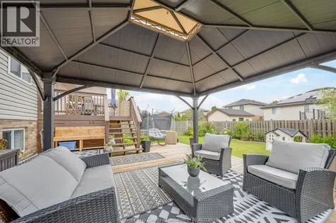 1409 Katella Avenue Windsor ON N8P 1R4