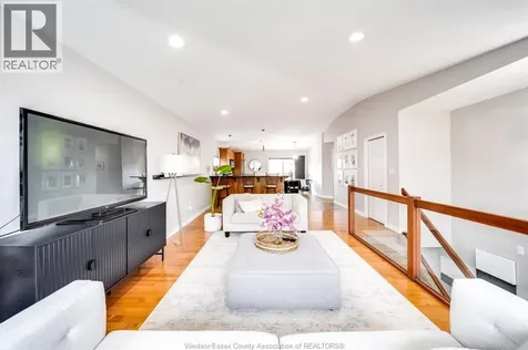 1409 Katella Avenue Windsor ON N8P 1R4