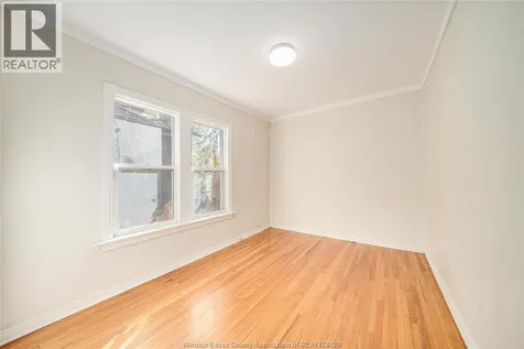 106-108 Shepherd Street East Windsor ON N8X 2K3