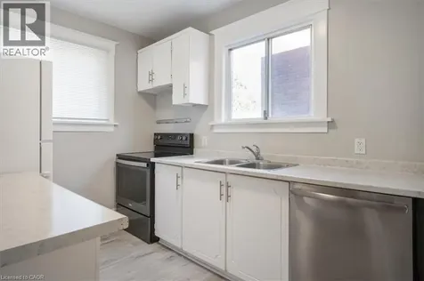 3 Carleton Street South Thorold ON L2V 1Z5