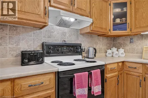 252 Christopher Drive Cambridge ON N1R 4S4