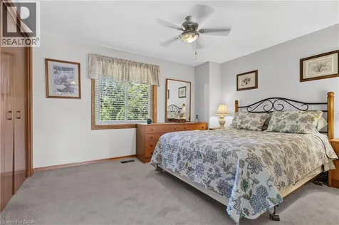 252 Christopher Drive Cambridge ON N1R 4S4