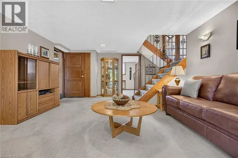 252 Christopher Drive Cambridge ON N1R 4S4