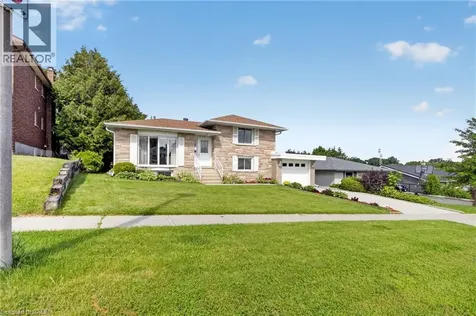 252 Christopher Drive Cambridge ON N1R 4S4