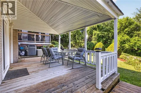 252 Christopher Drive Cambridge ON N1R 4S4