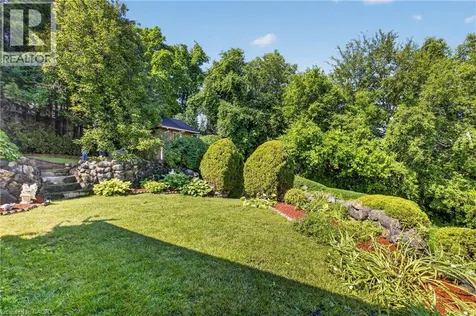 252 Christopher Drive Cambridge ON N1R 4S4