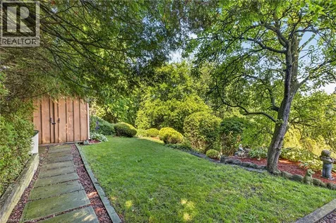 252 Christopher Drive Cambridge ON N1R 4S4
