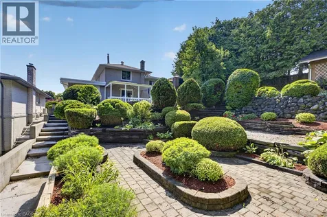 252 Christopher Drive Cambridge ON N1R 4S4
