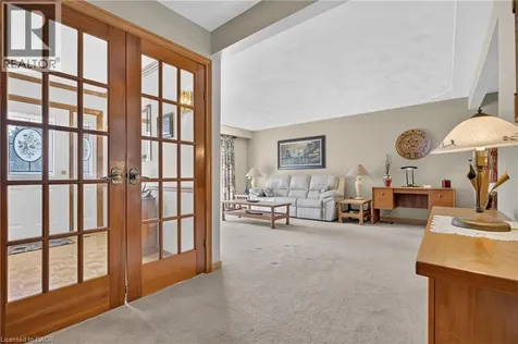 252 Christopher Drive Cambridge ON N1R 4S4