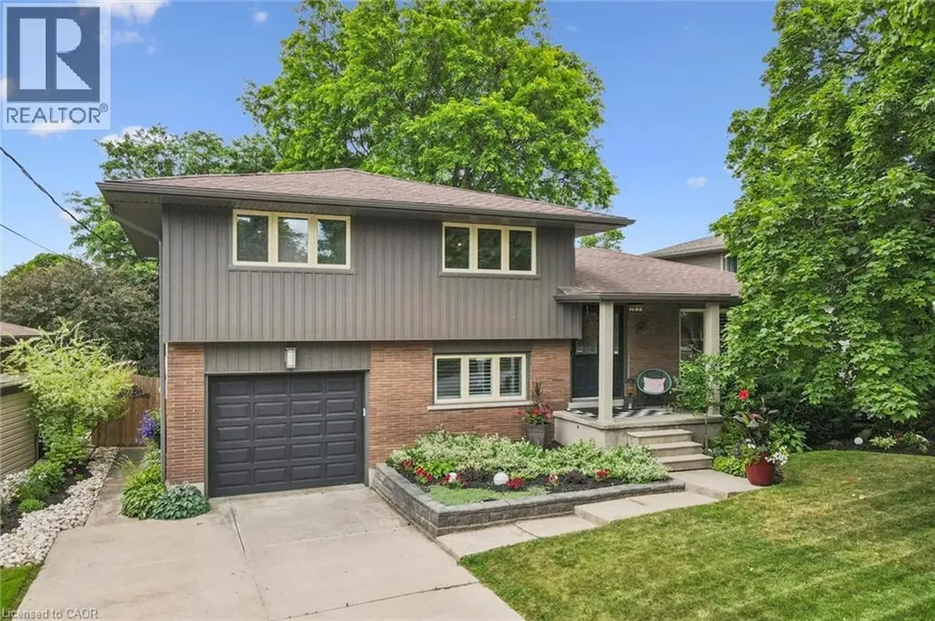 85 Tanglewood Avenue Kitchener ON N2B 1S5