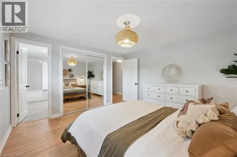 85 Tanglewood Avenue Kitchener ON N2B 1S5