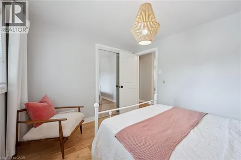 85 Tanglewood Avenue Kitchener ON N2B 1S5