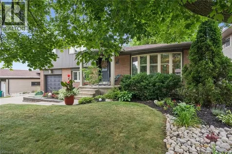 85 Tanglewood Avenue Kitchener ON N2B 1S5