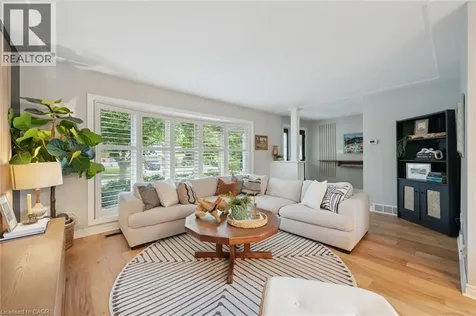 85 Tanglewood Avenue Kitchener ON N2B 1S5