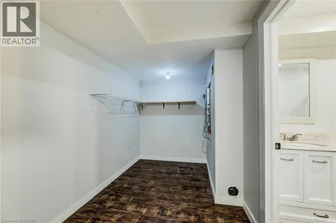 208 Featherstone Crescent Kitchener ON N2R 1Z3